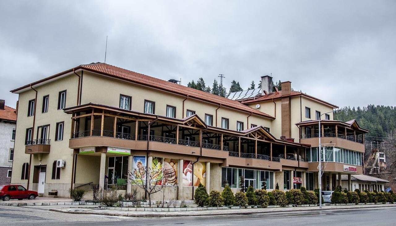 Rubis Hotel Rudozem Buitenkant foto