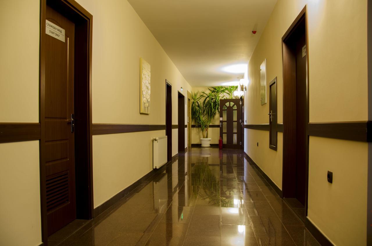 Rubis Hotel Rudozem Buitenkant foto